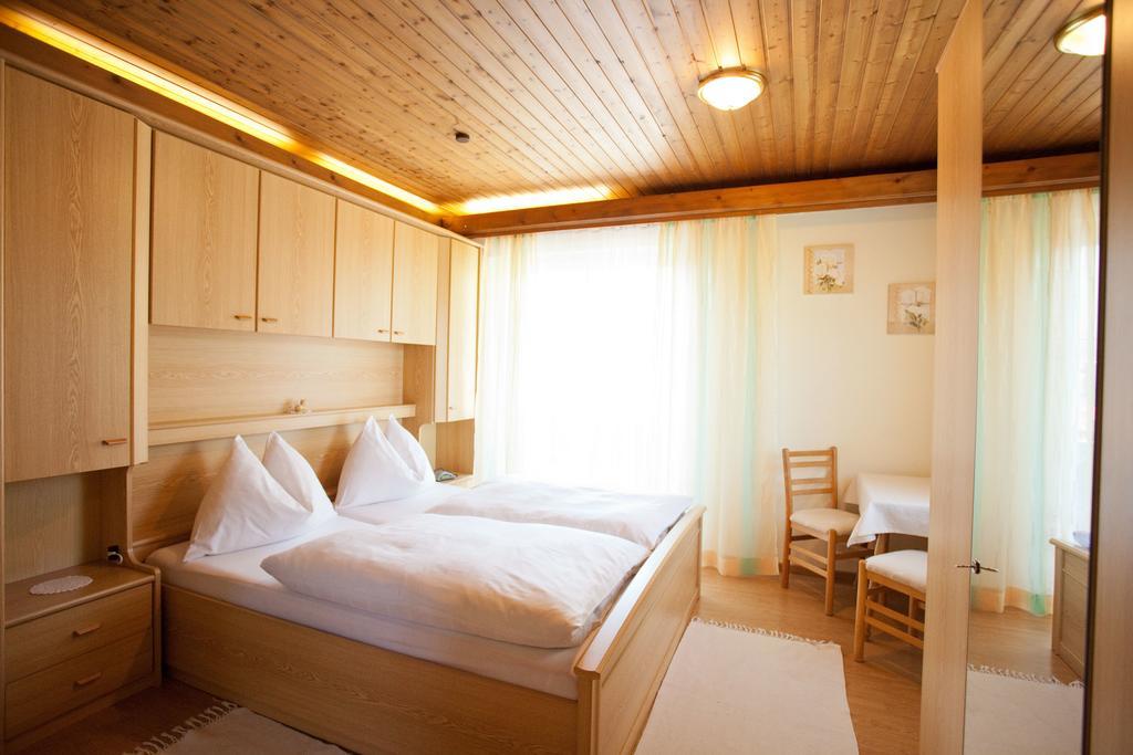 Familiengaestehaus Ingrid Sankt Martin am Tennengebirge Quarto foto