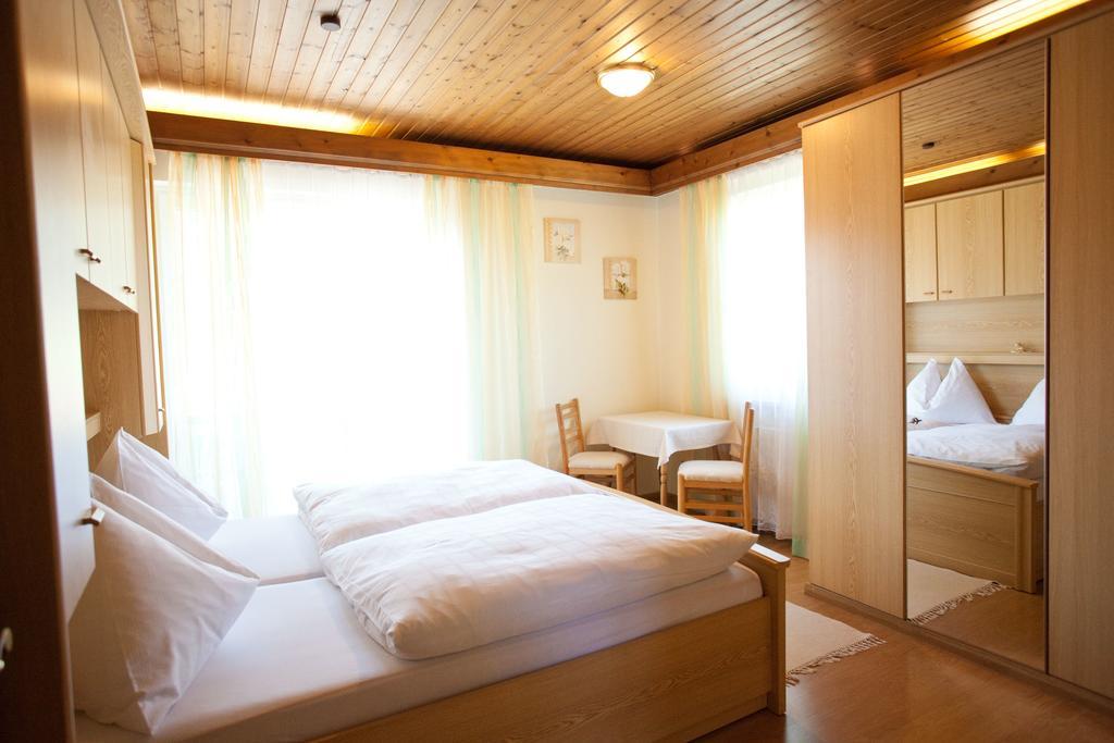 Familiengaestehaus Ingrid Sankt Martin am Tennengebirge Quarto foto